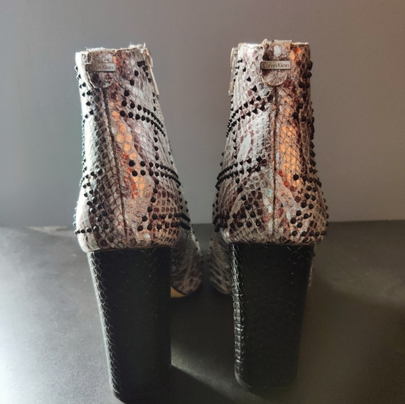 Calvin Klein studded heel boots - Jamine - Picture 6 of 9